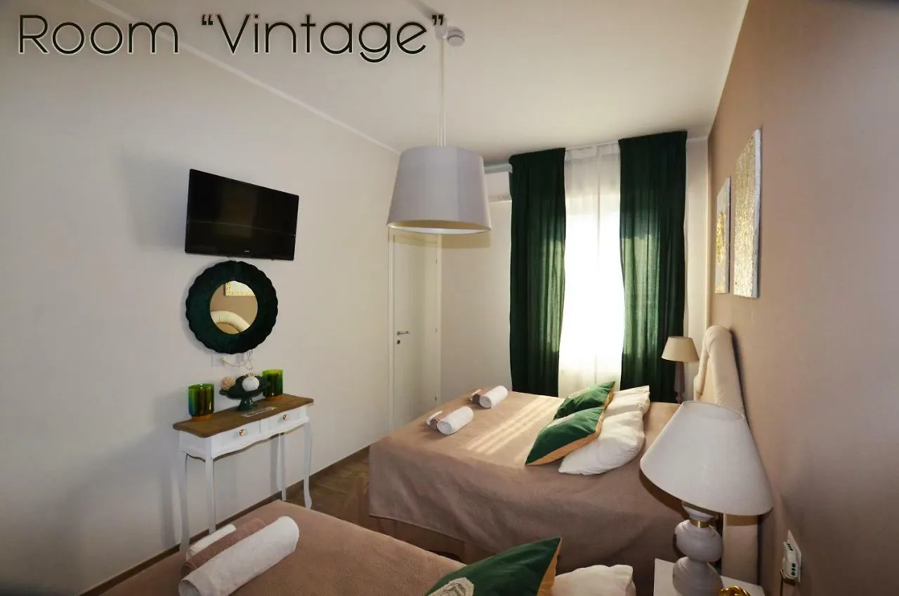 *** Guest house Room & Breakfast Nettuno 29 Bologna Italy